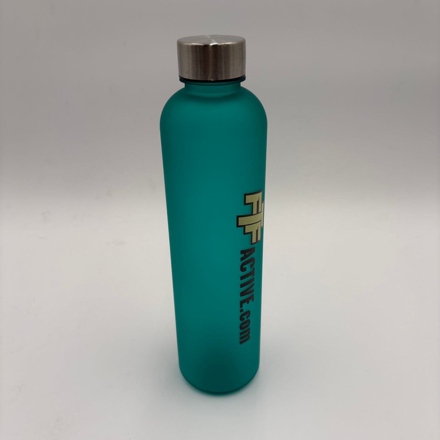 Gradient Water Bottle – 900ml Leak-Proof Stainless Style Cap Edition