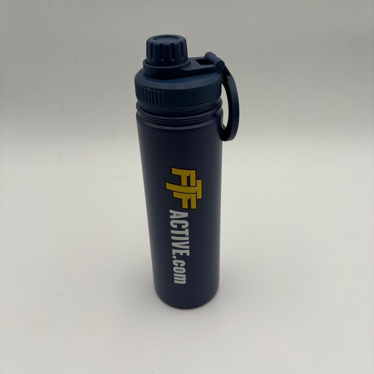 Magnetic Bottle – 700ml Stainless Steel with Phone Holder