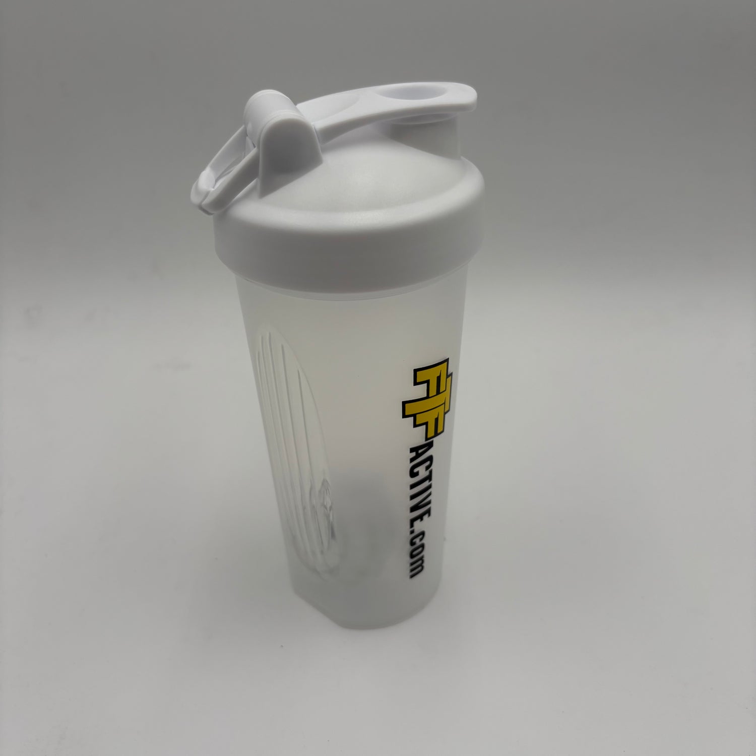 Protein Shaker – 700 ml Leak-Proof Shaker Bottle