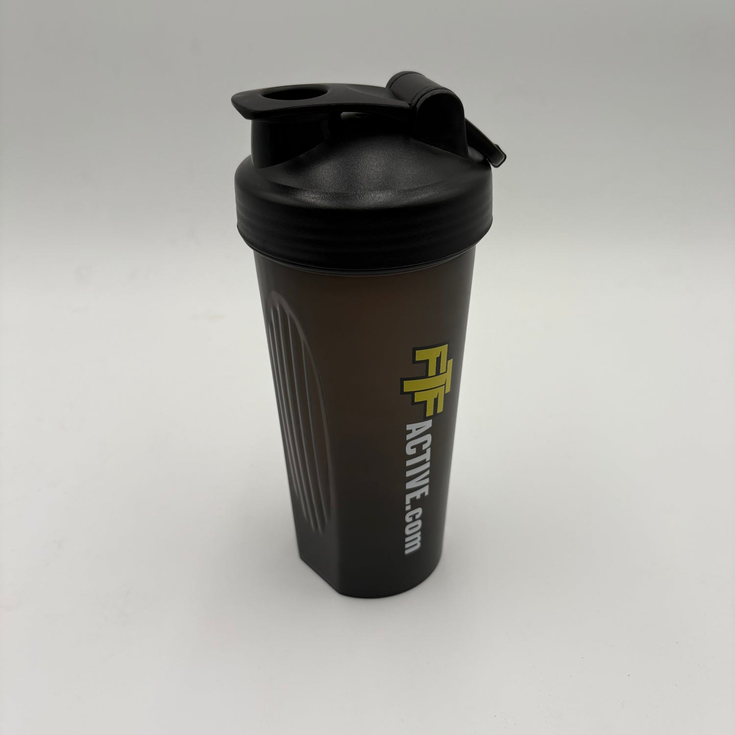 Protein Shaker – 700 ml Leak-Proof Shaker Bottle